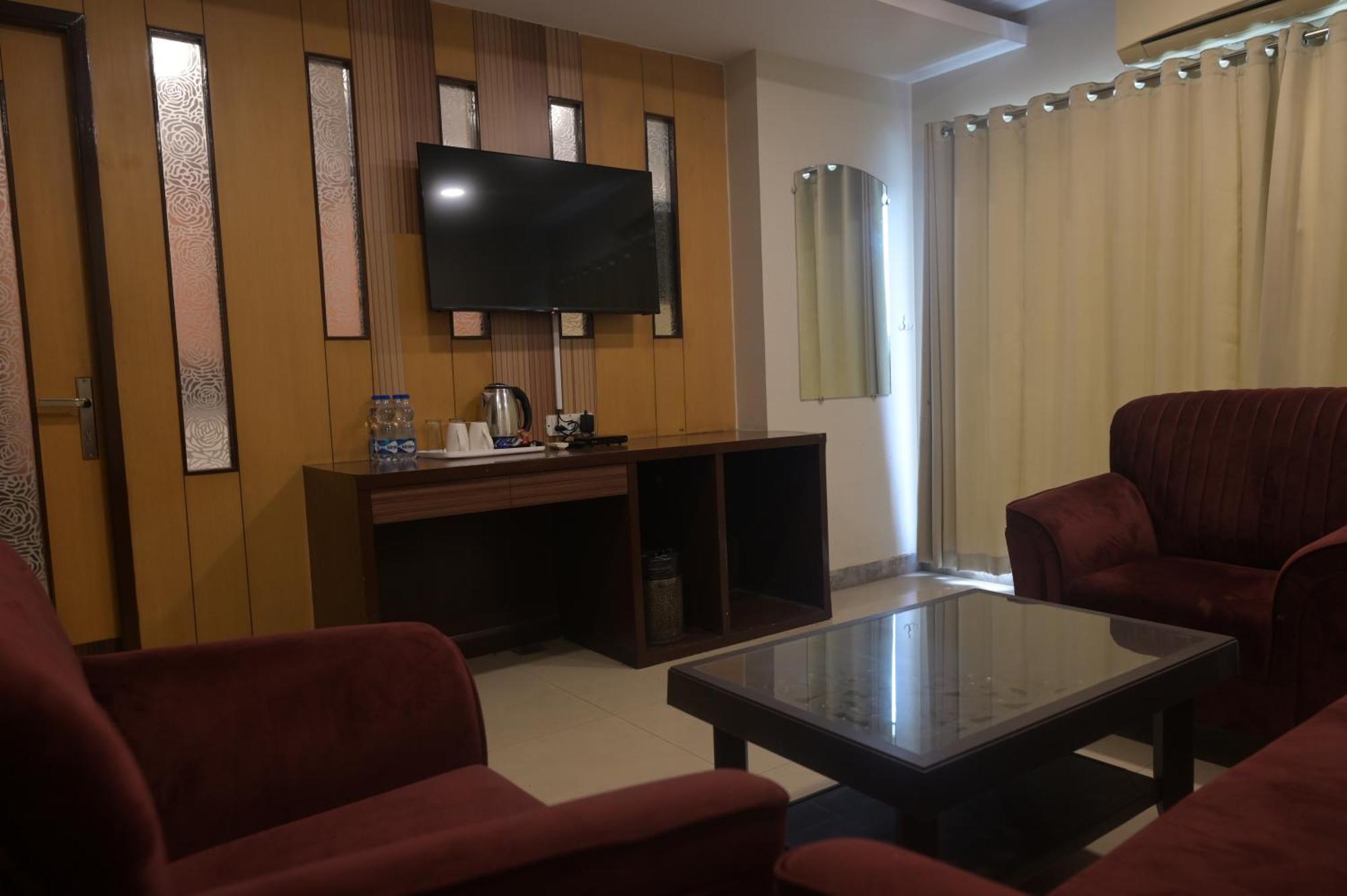 The Wave International Resort Bundu Экстерьер фото